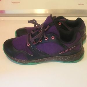 Merrell Alta light girls size 3. Excellent conditi